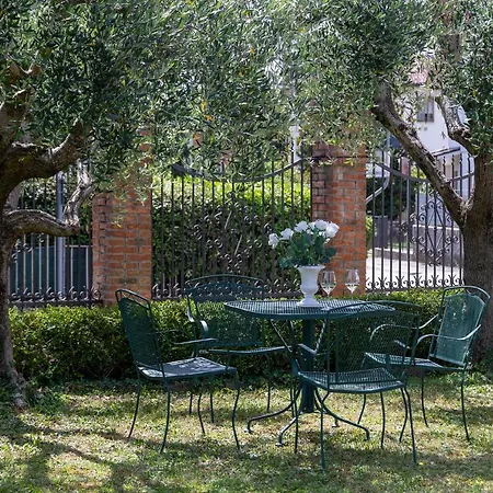 Villa Beatrice 1836 Cormòns Buitenkant foto