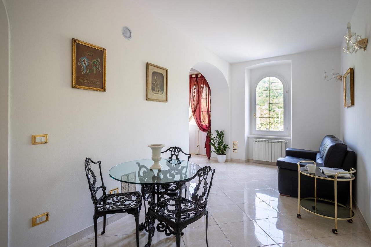 Apartment Beatrice 1836 *